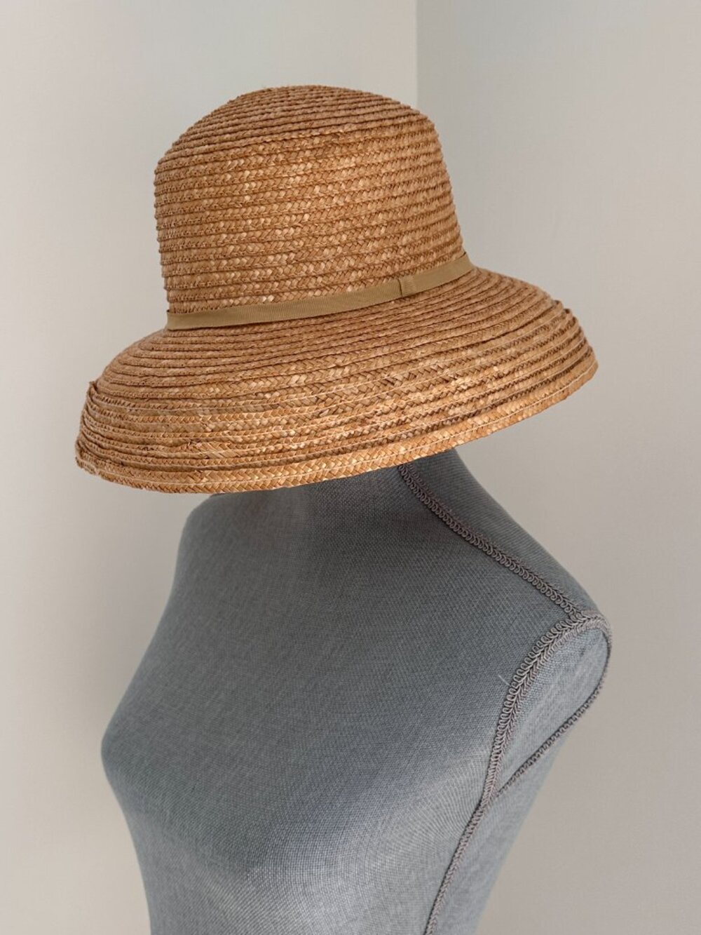 Vintage Betmar French Cloche Straw Hat - Natural Straw
